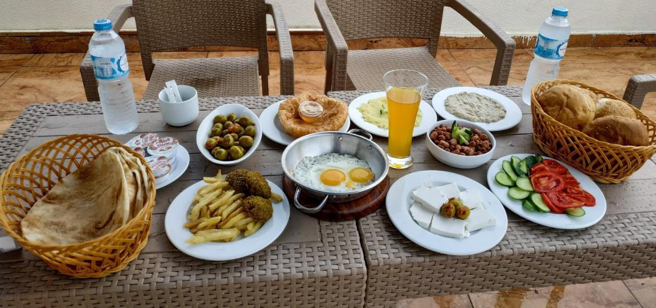 Guest house Grand Pyramids In *
